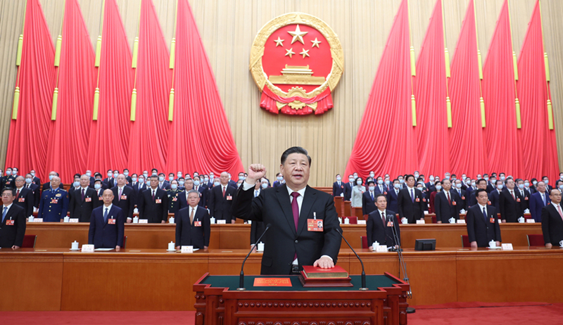 2023年3月10日，習近平進(jìn)行憲法宣誓。