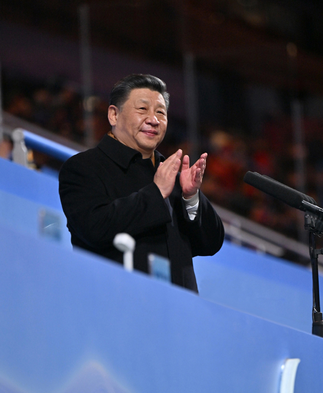 2022年3月4日晚，北京2022年冬殘奧會(huì )開(kāi)幕式在國家體育場(chǎng)隆重舉行。習近平主席出席開(kāi)幕式并宣布北京2022年冬殘奧會(huì )開(kāi)幕。